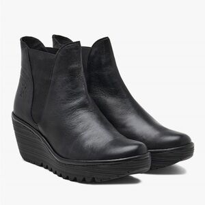 FLY LONDON
Woss Black Leather Wedge Ankle Boots